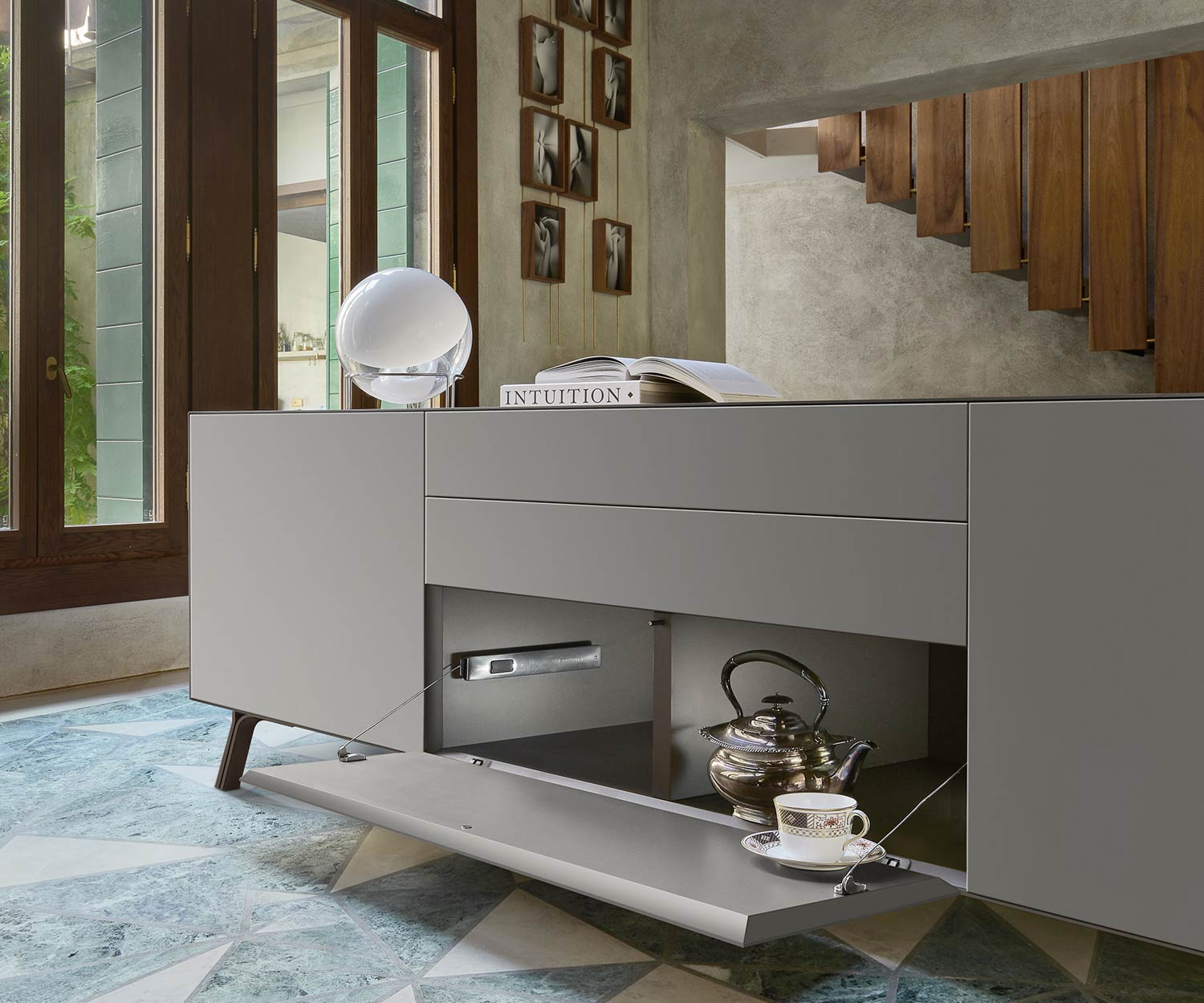 Modern Livitalia Minimal 20 design dressoir met open klepdeur